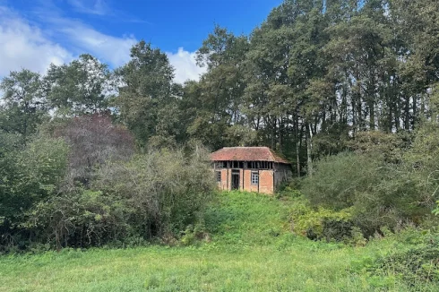 Outbuilding