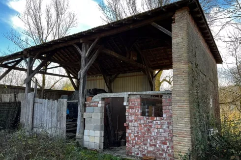 Outbuilding