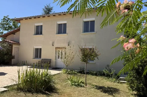Stone Country House Within a 4248 m² Park