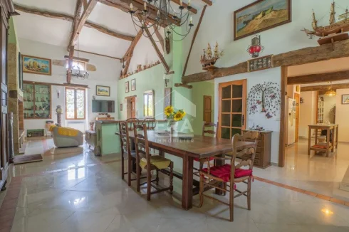 Open plan