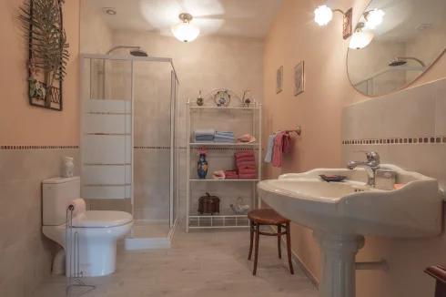 Ensuite