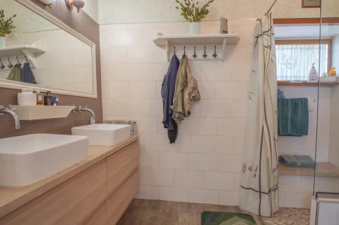 Ensuite