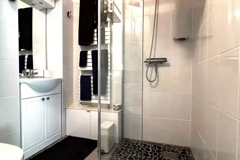 Gite Shower room