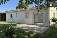 2019 Villa with Garden