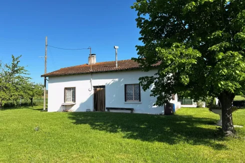 Single Storey House Needing Modernisation