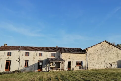 Impressive character house with gites, situated in a quiet location