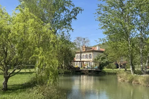 1815 Maison De Maitre