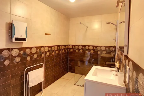 Albi Shower Room