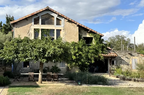 The barn