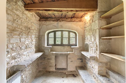 old kitchen (souillard)