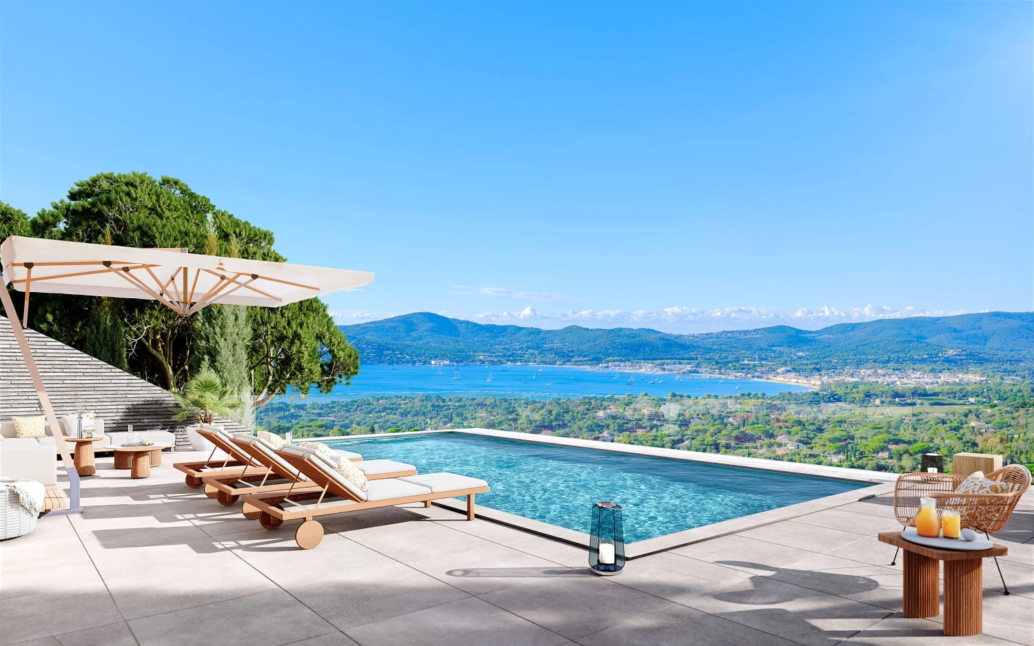 Five Bedroom Villa with a Pool with Views of the Golfe of St Tropez