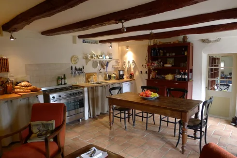 Kitchen with view of livingroom