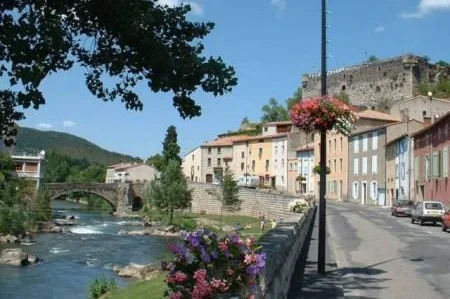 Vieux pont de Quillan