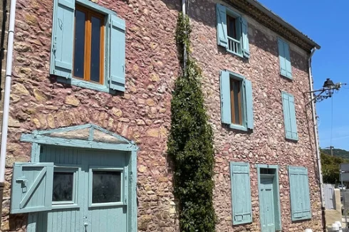 Belle Maison Écologique En Excellent État, Chauffe-Eau Solaire + Électricité ; Charmant Village De Rouvenac, Terrasse Su…