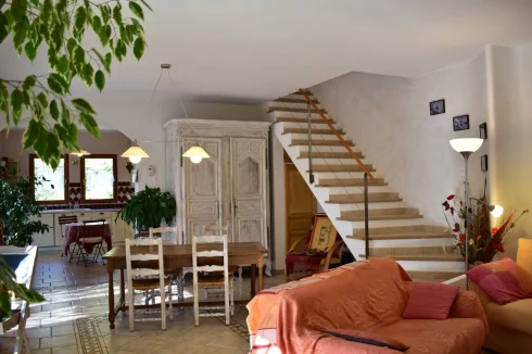 salle de séjour de la maison