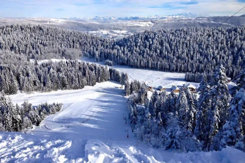 Skiing nearby