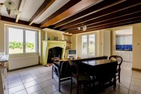 Cottage Lounge