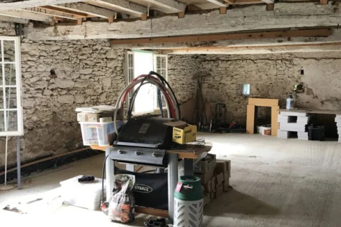 Plus de 200m² prêt à aménager