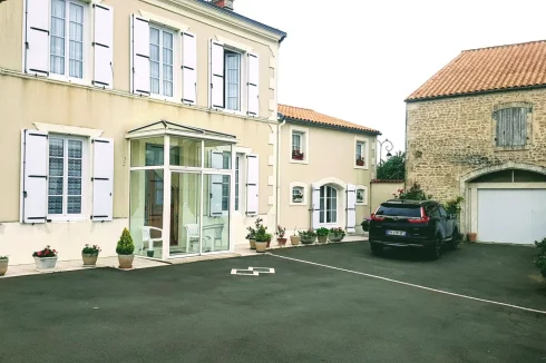 Front of house