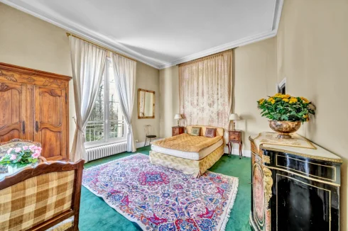 Bedroom 3 - alternative view