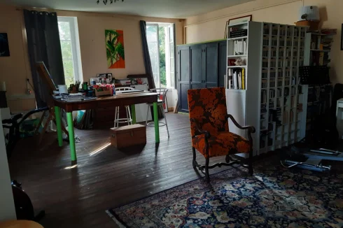 studio