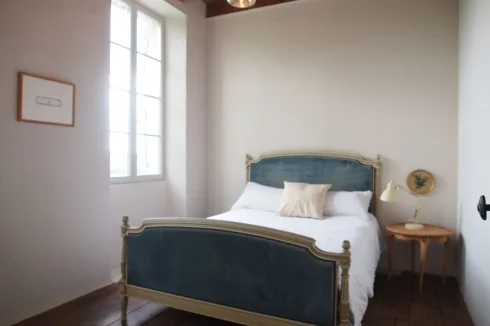 Guest bedroom