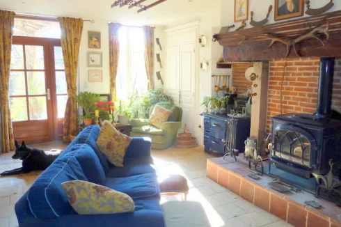 main house kitchen