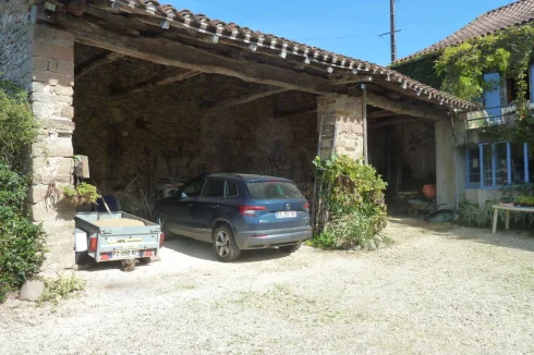 main house parking