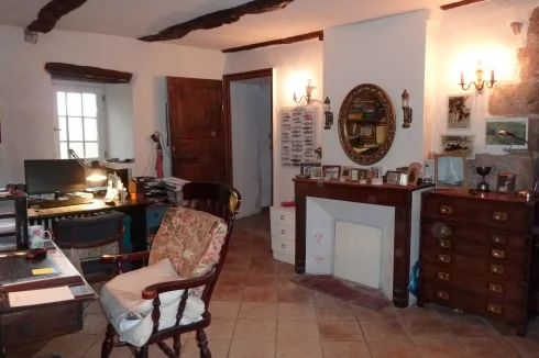 main house office