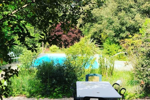 Al fresco dining