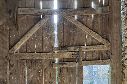 Interior barn door