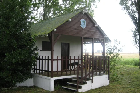 Nature Reserve Hut 10 miles from Farm house