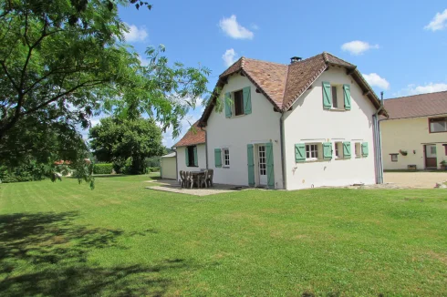 Cottage.  Large private gardens.