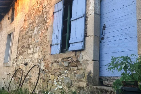 Deuxième maison attenante