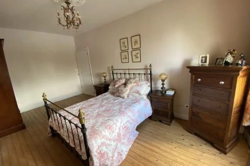 Master bedroom - main house