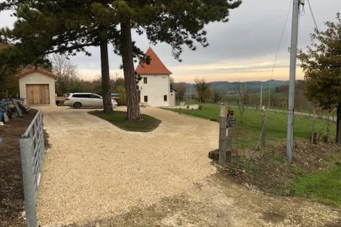 Driveway from road
