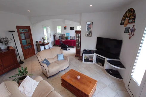Living room, lunchroom