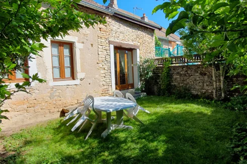 Gite Wine Press garden