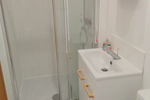 bedroom 4 ensuite