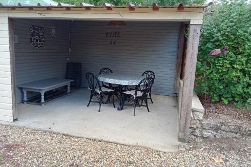 SUMMER KITCHEN
