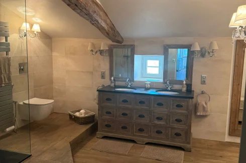 Second Guest Bathroom