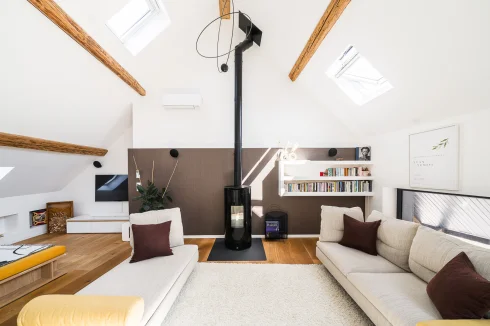 Modern Fully Renovated 210m² Village House in Annecy