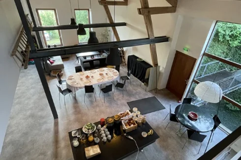 The lounge and breakfast areas from above