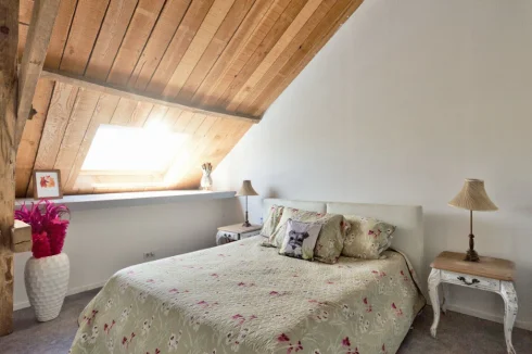 Private apartment: Bedroom 3