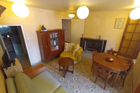 2nd floor, livingroom