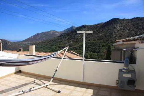 4th floor terrace, clothelines, hammock stand, CMV motor, east view