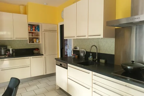 Cuisine équipée 20 m2 avec climatisation