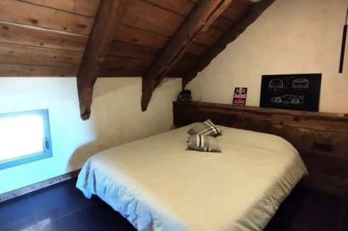 Room 1