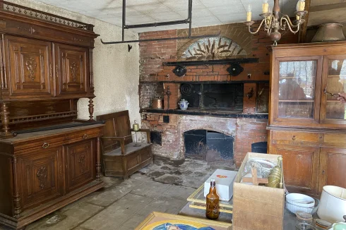Dayroom with bread oven