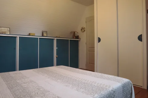Built-in wardrobes in the master bedroom